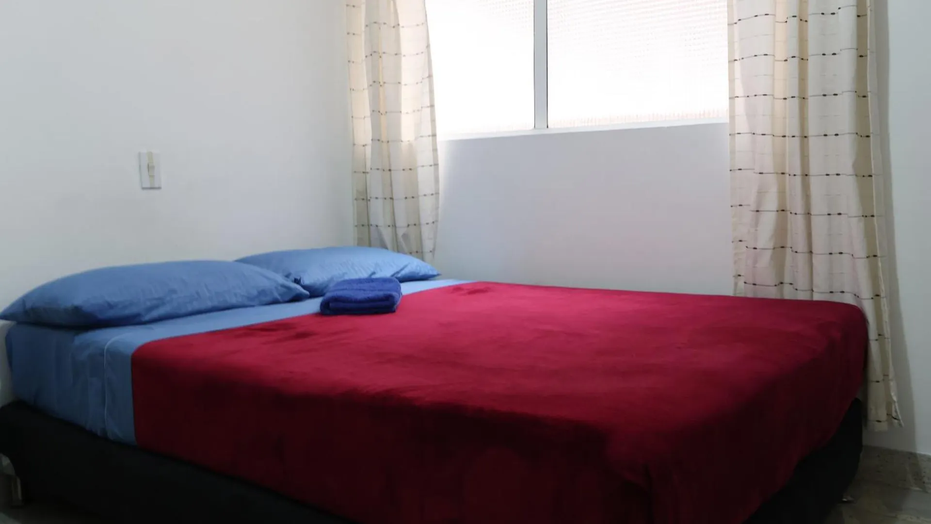 Living Poblado Manila 3026 Habitacion Individual Medellin