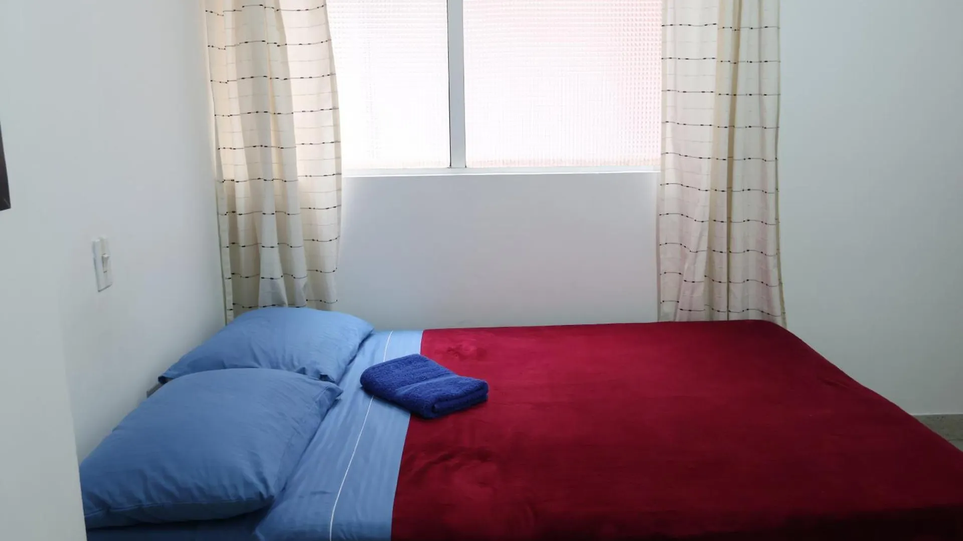 Living Poblado Manila 3026 Habitacion Individual Medellín